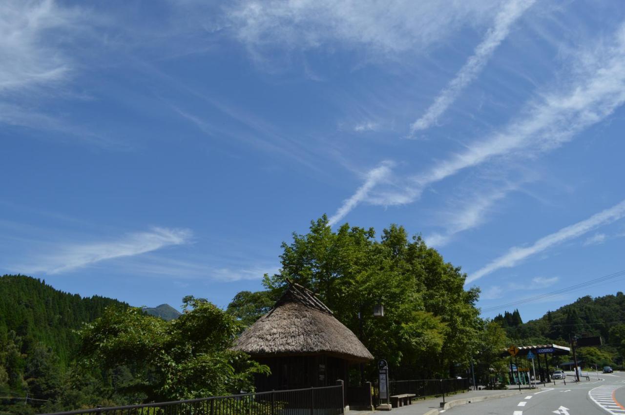 Kurokawa Onsen Oku No Yu Hotel Minamioguni Exterior photo